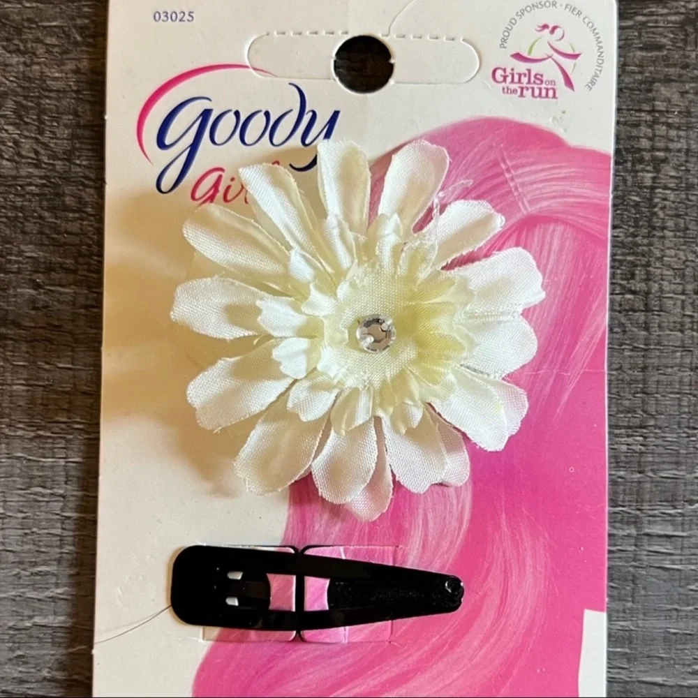 💞 New Goody Ivory Flower Hair Clip with Black Snappy Barrette